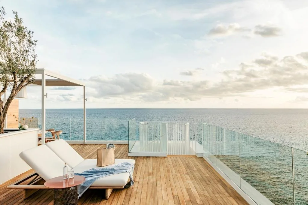 Attico con terrazza panoramica privata e vista sul mare — Villa Le Blanc, a Gran Meliá Hotel Hotel - The Leading Hotels of The World