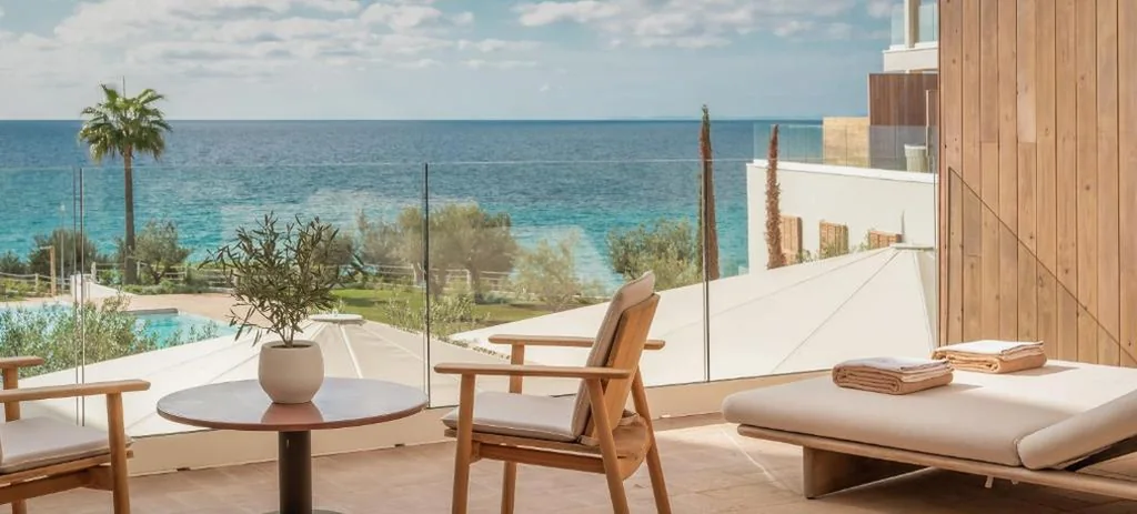 Suite con 2 camere da letto, terrazza, vasca e vista sul mare — Villa Le Blanc, a Gran Meliá Hotel Hotel - The Leading Hotels of The World