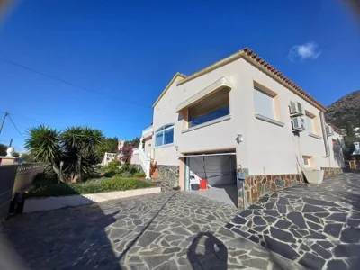 Villa Leo con vistas al mar y piscina privada — foto 9