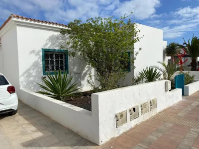 Villa Leon — Foto 3