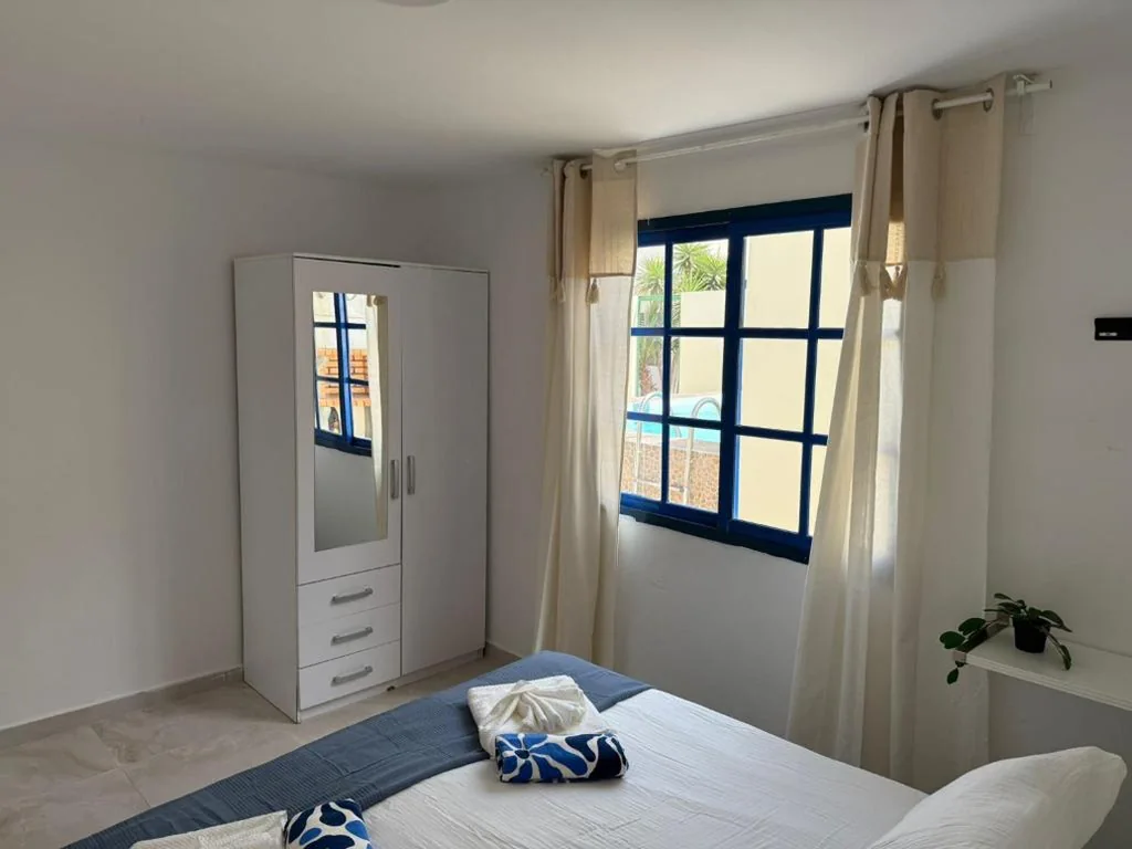 Villa LiLo Private House with Heated Pool