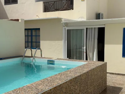 Villa LiLo Private House with Heated Pool — foto 11