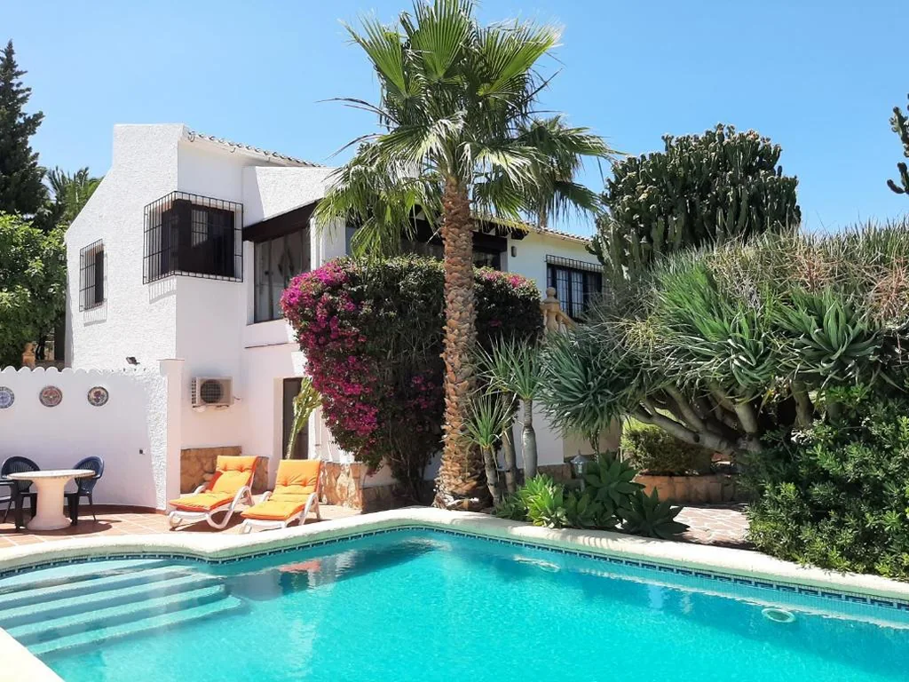 Villa — Villa Limon - Tropical Oasis with Private Pool