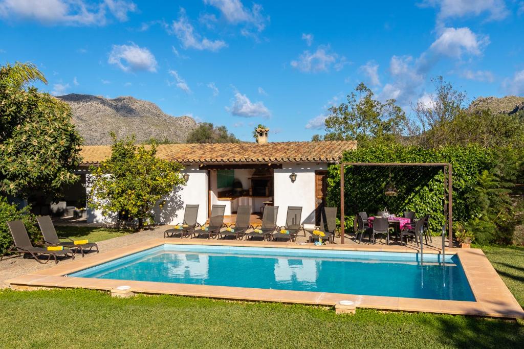 Villa Lloquet By homevillas360