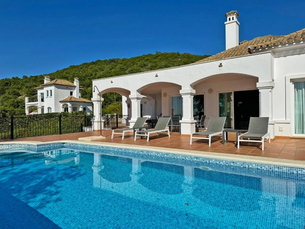 Villa de 3 dormitorios — Villa Los Olivos - Ole Solutions