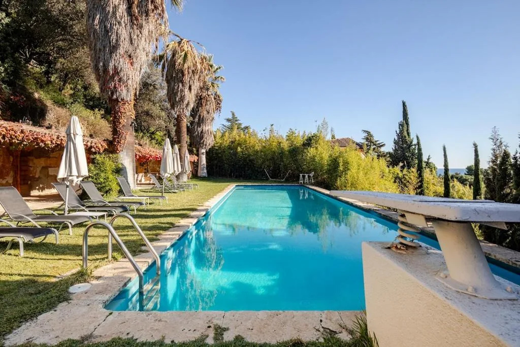 Private Pool Villa — Villa lujo con Piscina de 20 m y Vistas al Mar - Maresme cerca de Barcelona