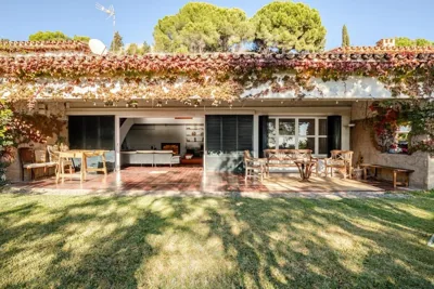 Villa lujo con Piscina de 20 m y Vistas al Mar - Maresme cerca de Barcelona — photo 11