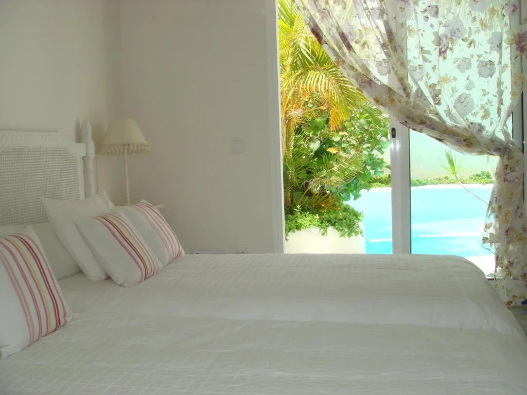 Villa de 3 dormitorios — Villa lujo tranquila con piscina a 5 min playa