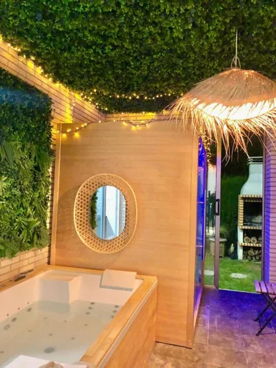 Villa lujosa con spa, piscina y sala de juegos PRIVADOS — foto 2