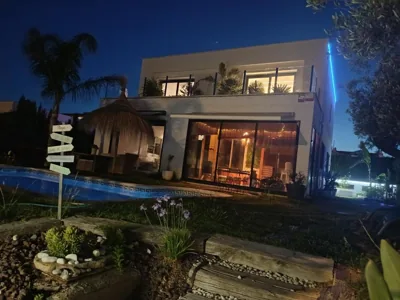 Villa lujosa con spa, piscina y sala de juegos PRIVADOS — foto 6