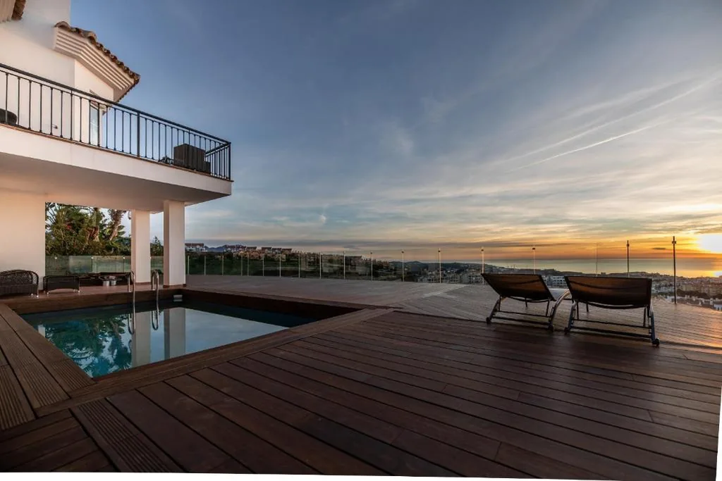 Villa Deluxe — Villa Luna Fitness