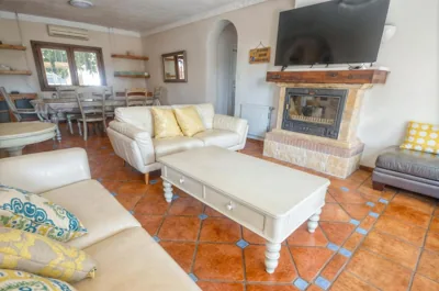 Villa Luna- Pool with Jacuzzi by the Beach — foto 5