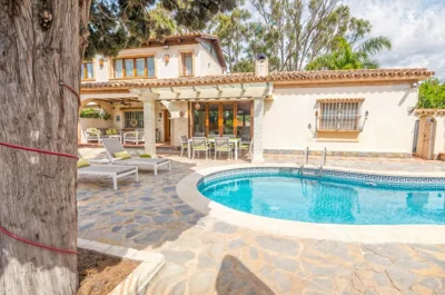 Villa Luna- Pool with Jacuzzi by the Beach — foto 7