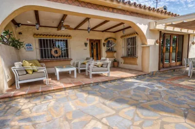 Villa Luna- Pool with Jacuzzi by the Beach — foto 9