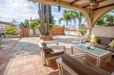 Villa Luna- Pool with Jacuzzi by the Beach — foto 12