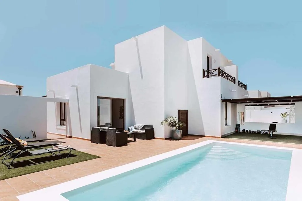Villa de 3 dormitorios — Villa Lyra, Piscina Climatizada