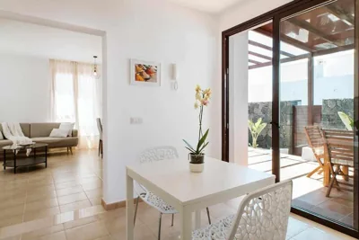 Villa Lyra, Piscina Climatizada — foto 5