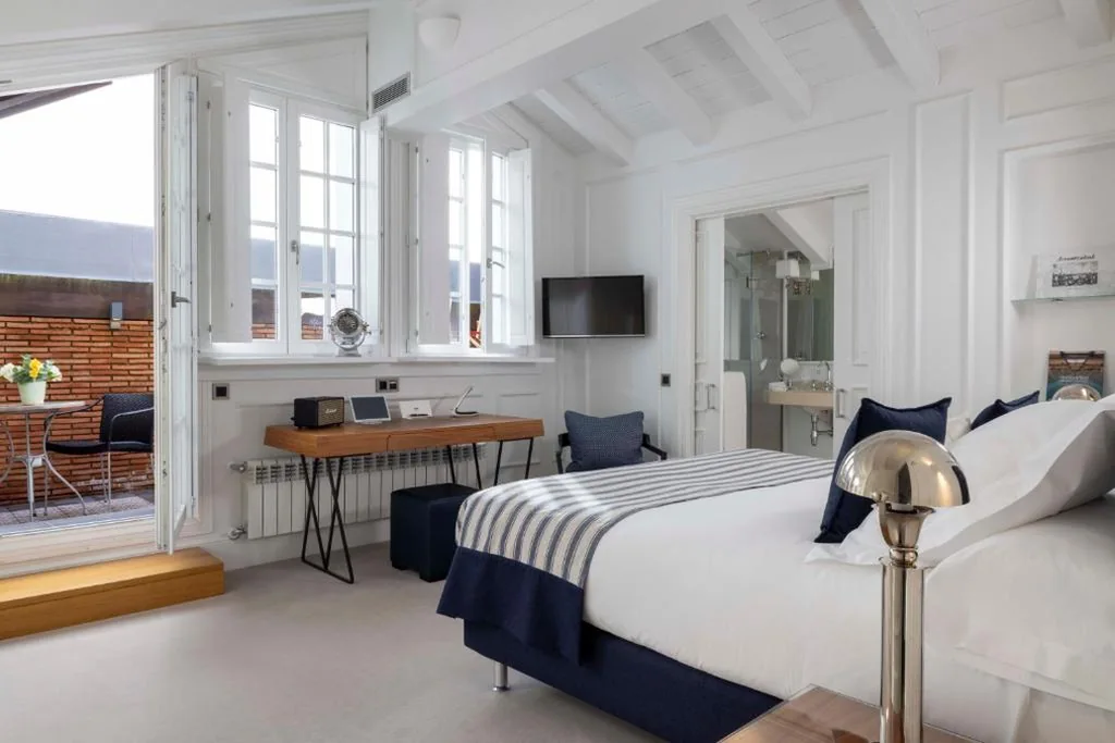 Suite Deluxe con balcón — Villa Magalean Hotel & Spa