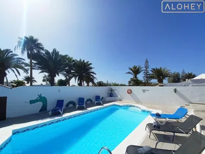 VILLA MAGICA 7 MINUTES WALK TO CENTER WITH POOL AND A/C — foto 10