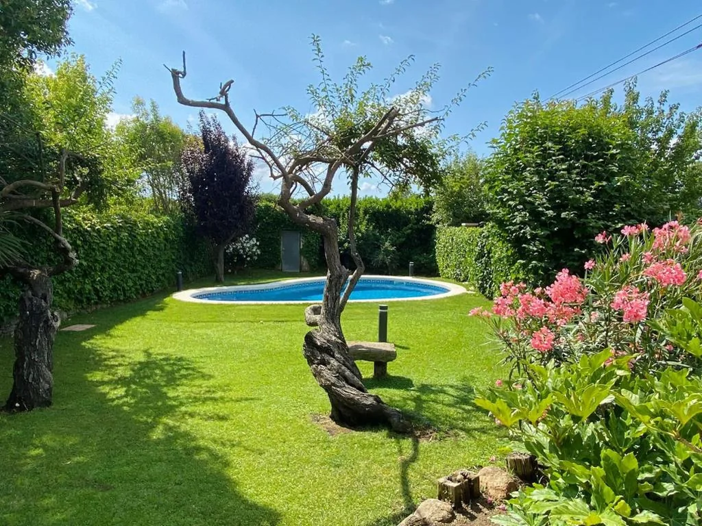 Casa de 4 dormitorios — Villa Magnolia (Vidreres) - Ideal para vacaciones en familia