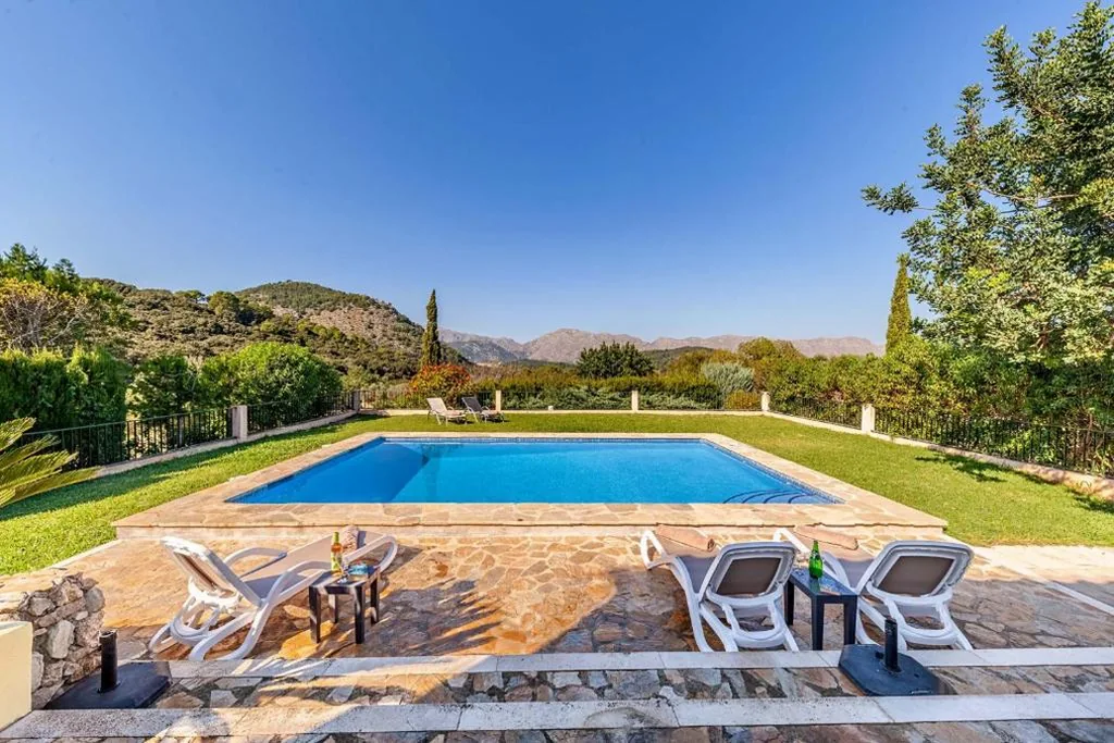 Villa mit Privatpool — Villa Mala Garbo by Sealand Villas