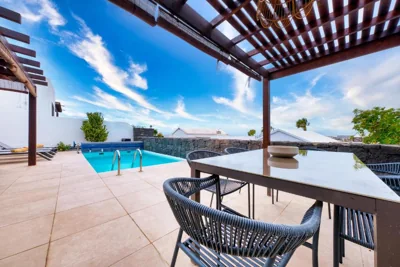 Villa Malolo - Private Pool and Jacuzzi By Lanzarote Vacation Homes — photo 6