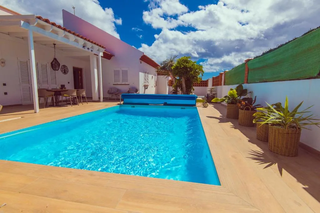Villa con 3 camere da letto — Villa Mami