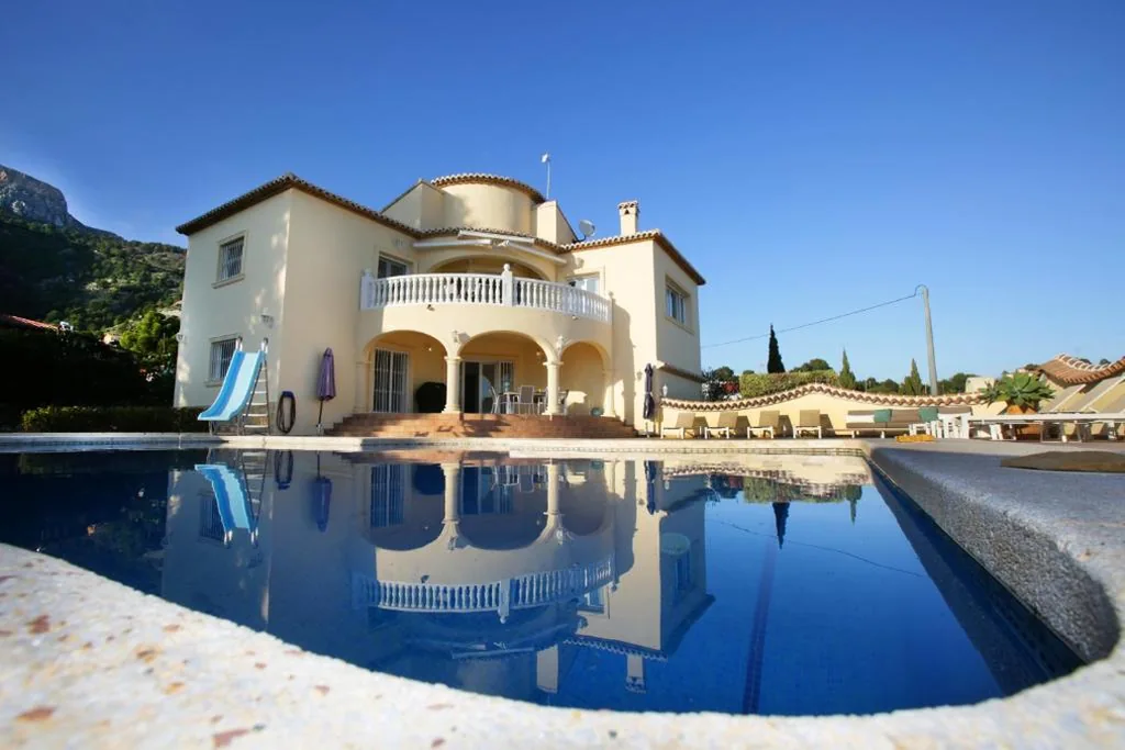 Villa — Villa Manoir - Costa CarpeDiem
