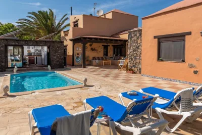 Villa Maravilla piscina climatizada — foto 9
