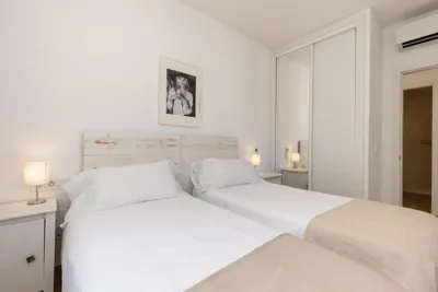 Villa Maravilla with HEATABLE pool ROOFTOPbar with sea views — foto 12
