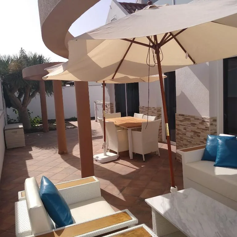 Villa mit 3 Schlafzimmern — Villa maravillosa