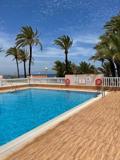 VILLA MARE - 2 beds with balcony, patio and pool and direct park access — foto 4