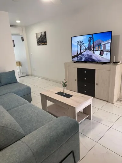 VILLA MARE - 2 beds with balcony, patio and pool and direct park access — foto 6