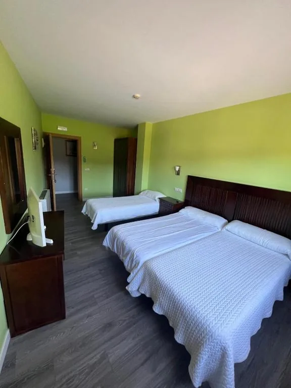 Camera familiare (3 adulti) — Villa Maria