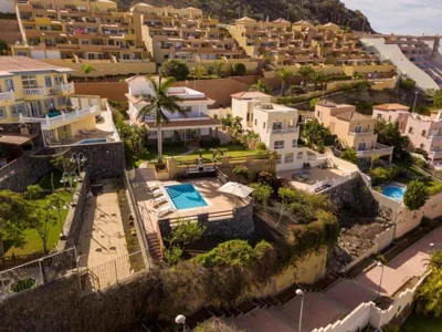 Villa Marianna con piscina climatizada y barbacoa — Foto 2
