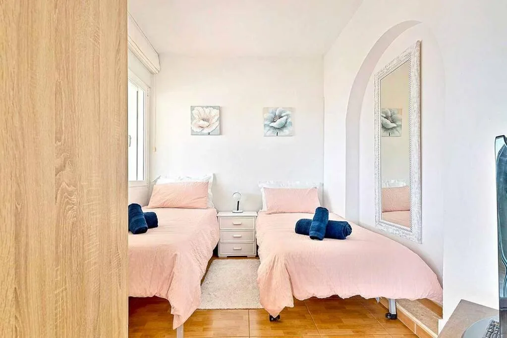 Villa Marite - 4 bed/ 2 bath - own private pool