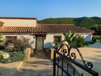 Villa Marlena, Calonge, Costa Brava,1 luxe private studio-appartement with private pool in quiet area, adults only, Catalonia, Spain — photo 10