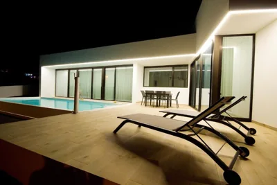 Villa Mendoza - By AZ Rentals — foto 11