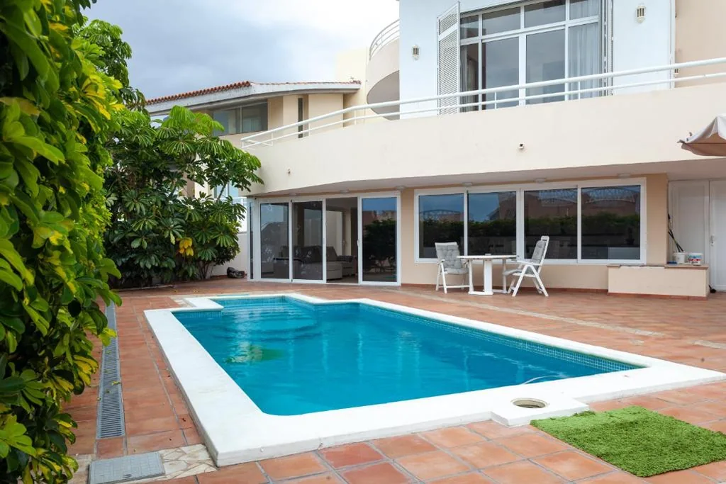 Villa — Villa Mermaid