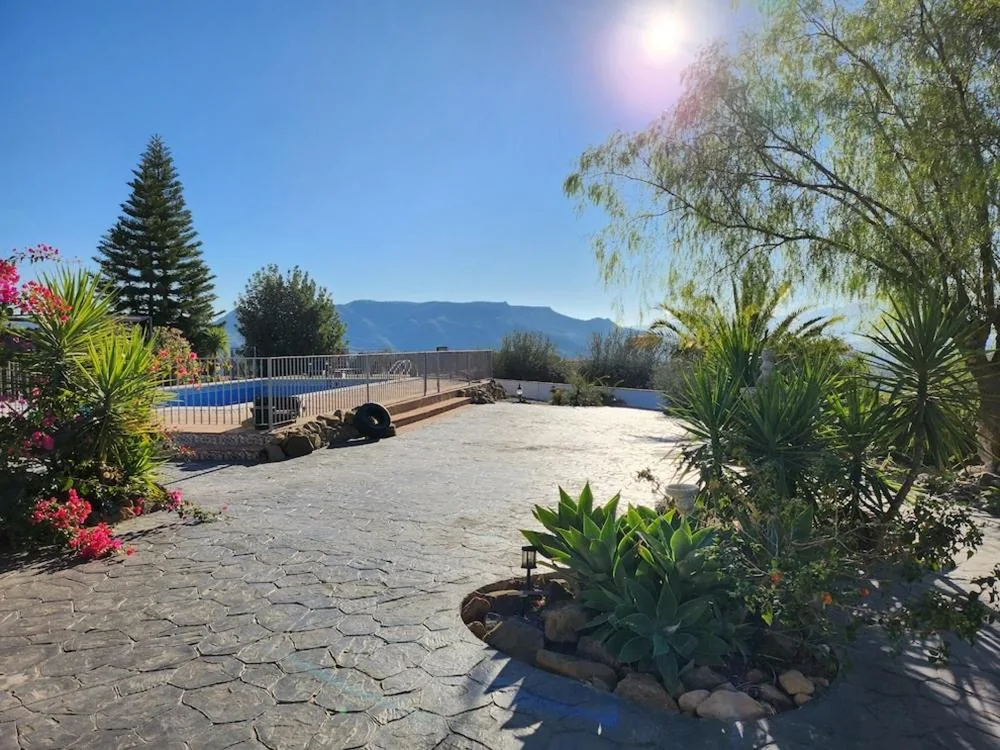 Habitación Doble con terraza — Villa Mika