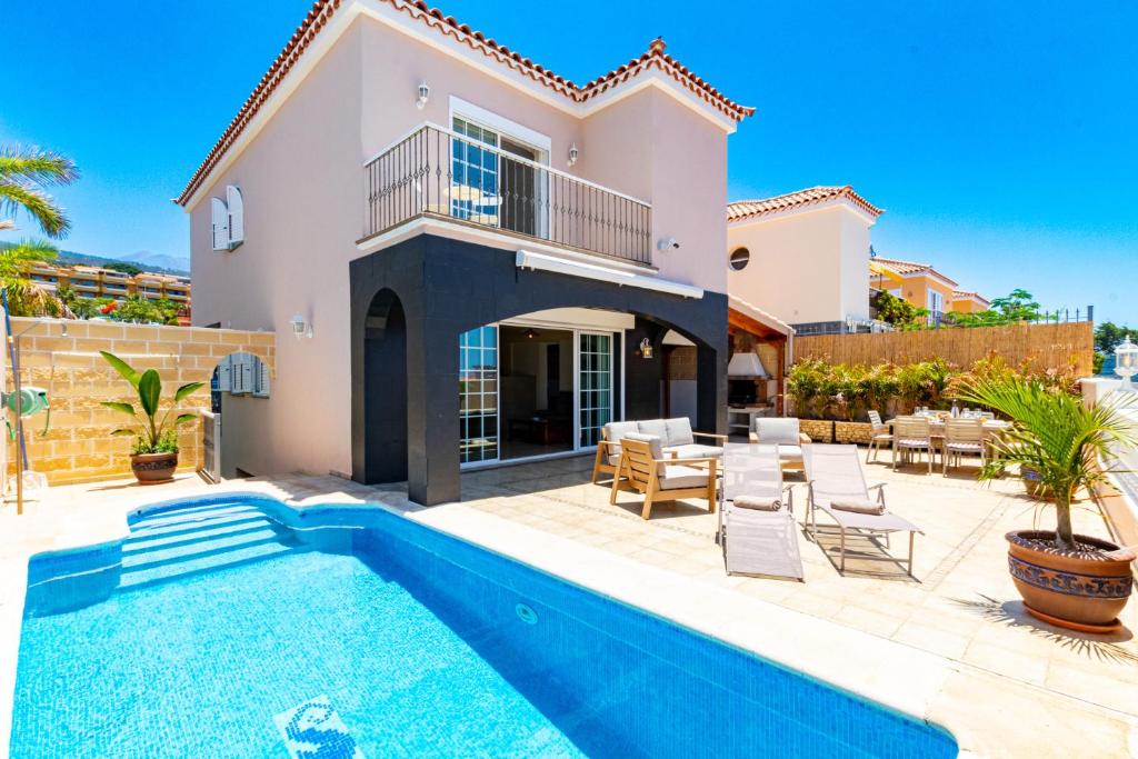 Villa Mirador del Atlantico With Private Pool