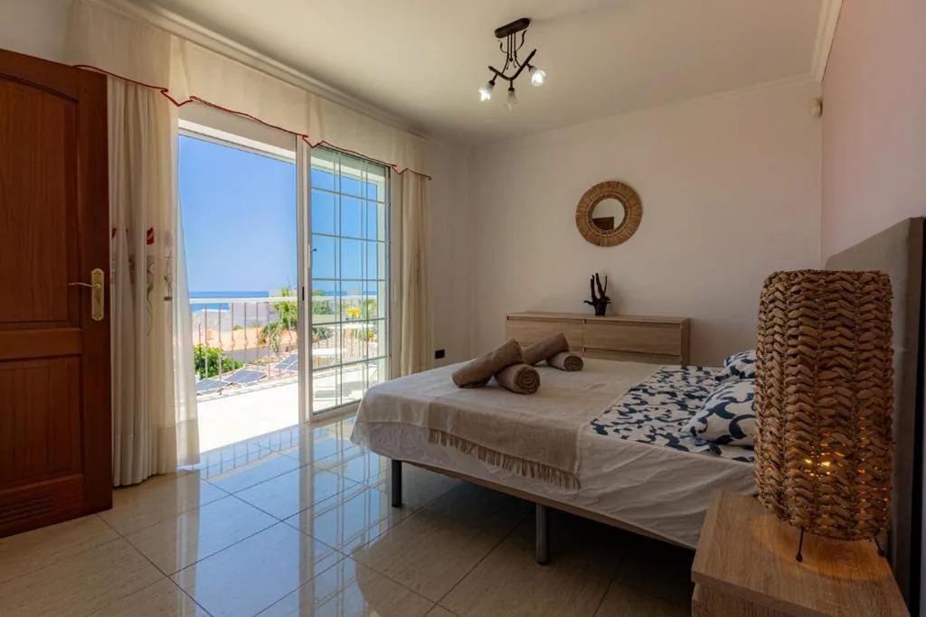 Villa Mirador del Atlantico With Private Pool