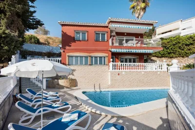 Villa Miramar with Sea View, Pool, BBQ & Air Hockey — 写真 3