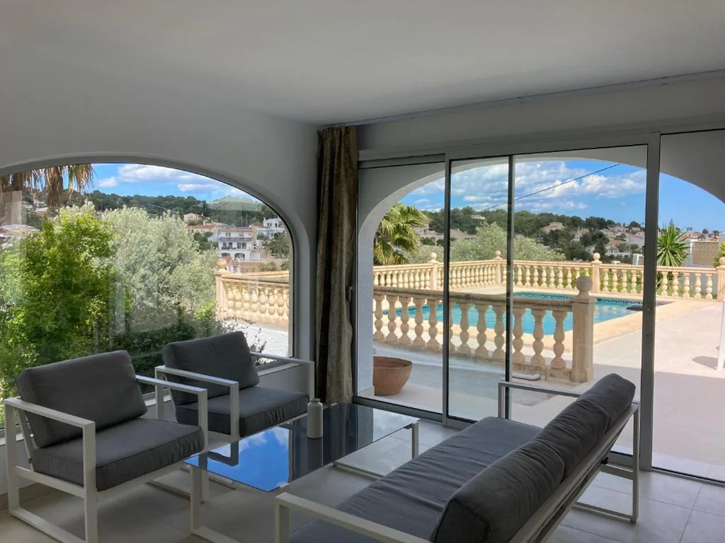 Villa mit 3 Schlafzimmern — Villa mit privatem Pool 10 Minuten vom Strand mit kostenlosen WiFi