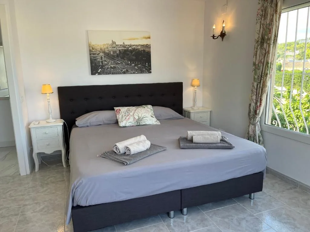 Villa mit privatem Pool 10 Minuten vom Strand mit kostenlosen WiFi
