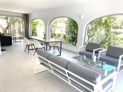 Villa mit privatem Pool 10 Minuten vom Strand mit kostenlosen WiFi — Foto 12