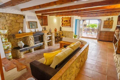 Villa Mitjorn Cala Canyelles — Foto 3