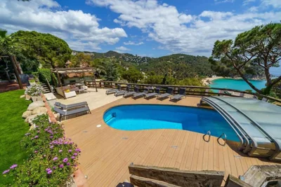 Villa Mitjorn Cala Canyelles — Foto 12
