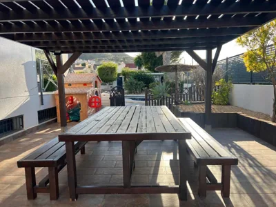 Villa moderna con piscina — foto 12
