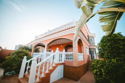Villa Morada Sonneland con piscina privada climatizada — foto 7